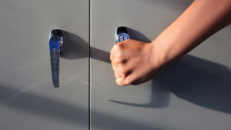 Fountain Valley, CA File Cabinet Lockout Experts